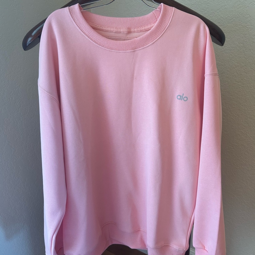 Pink sweatshirt size M